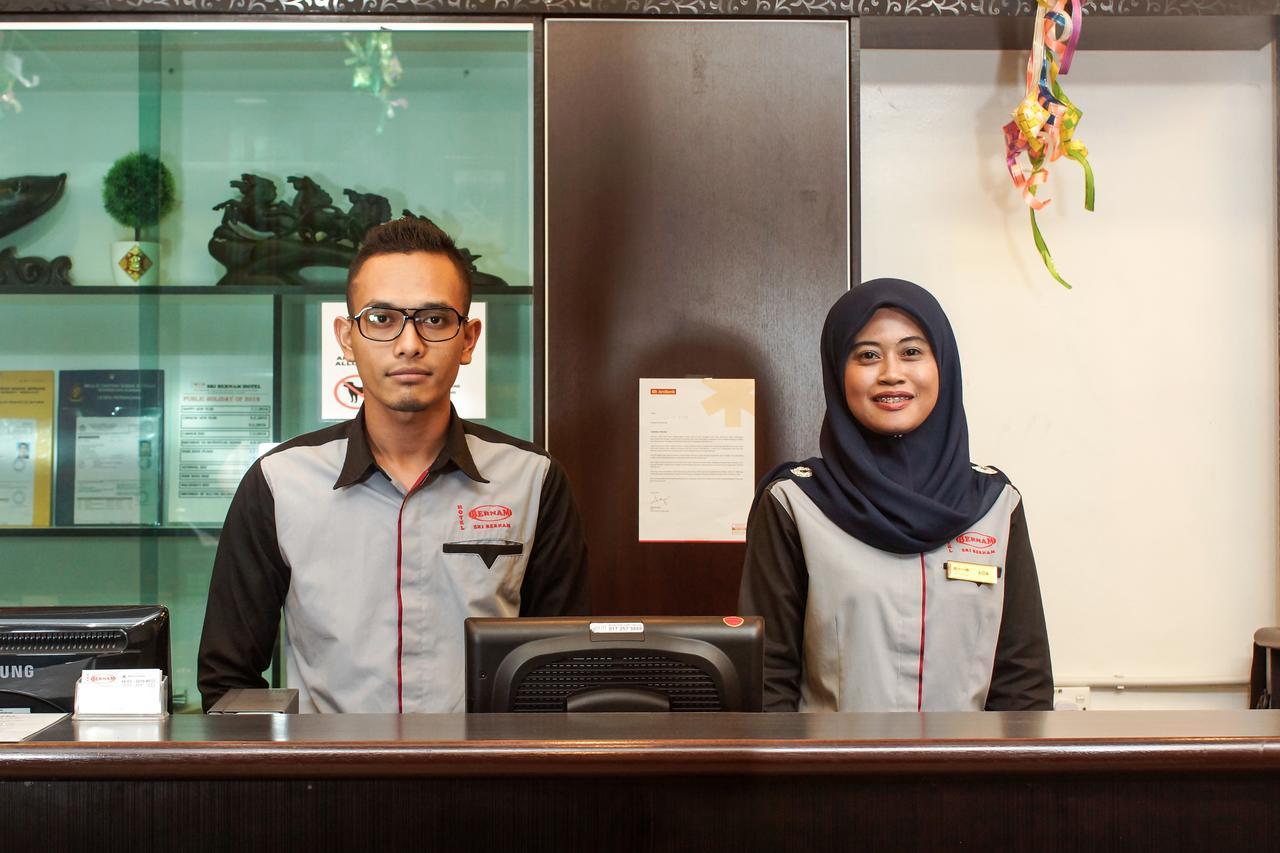 Hotel Sri Bernam Sabak Bernam Exterior foto